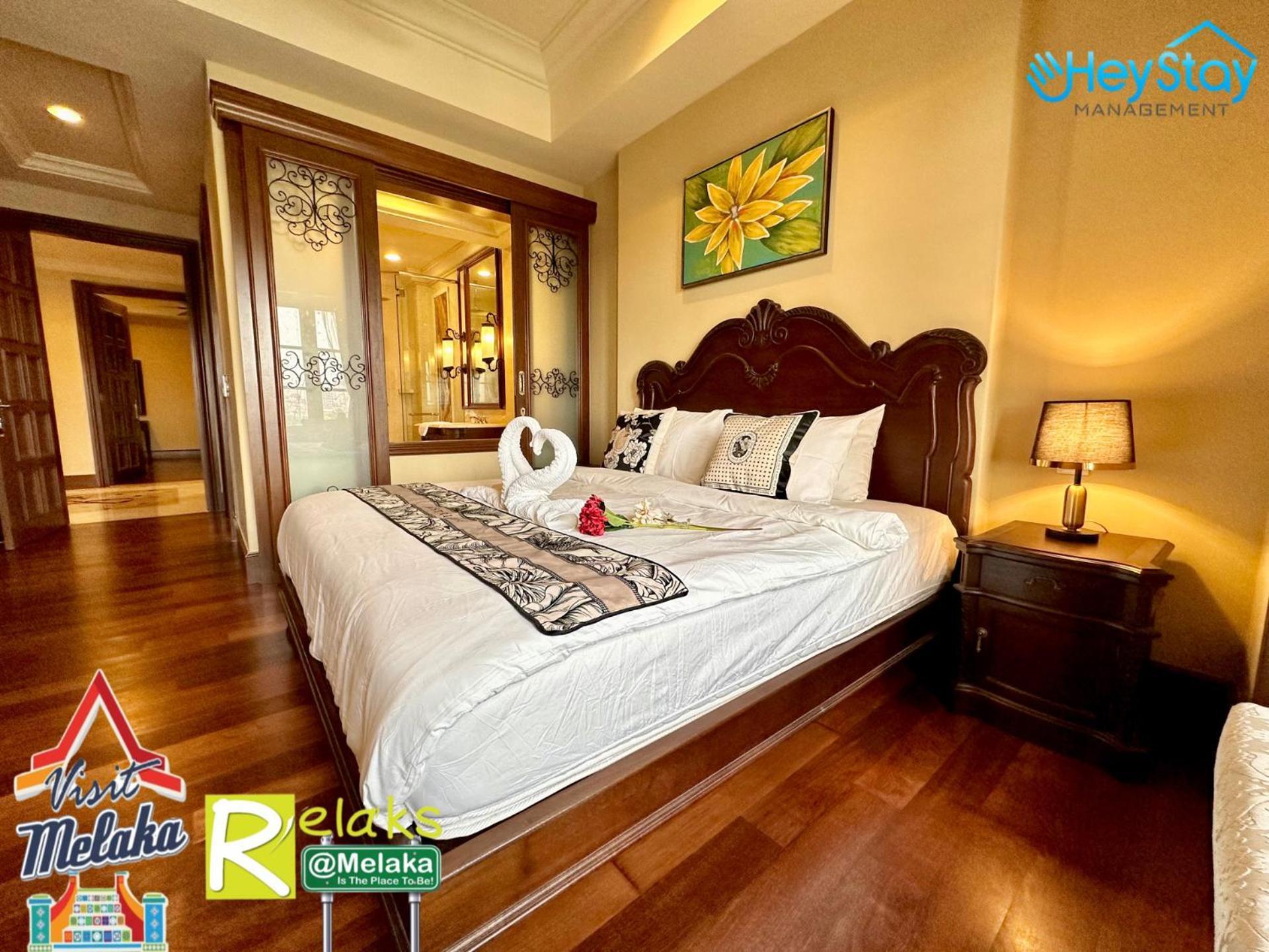 Casaderio Residences Deluxriversuite Walk5minstojonkerst By Heystay Management Pangsapuri *